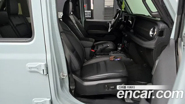 Jeep Wrangler Wrangler (JL) 2.0 Sahara Power Top 4 двери — Фото автомобиля 10