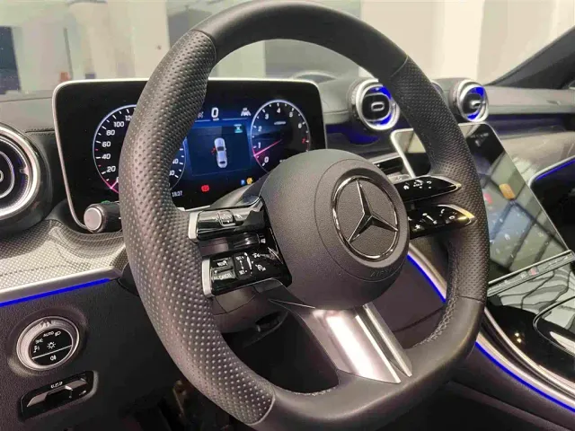 Mercedes-Benz C-Class — Фото автомобиля 15