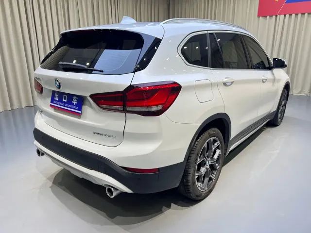BMW X1 — Фото автомобиля 4