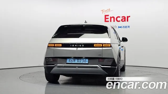 Hyundai Ioniq 5 — Фото автомобиля 4