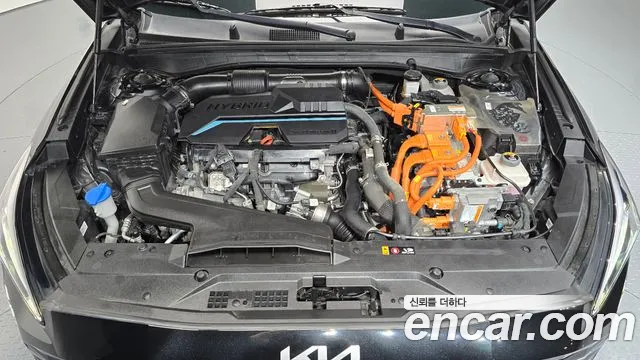 Kia K8 Hybrid — Фото автомобиля 9