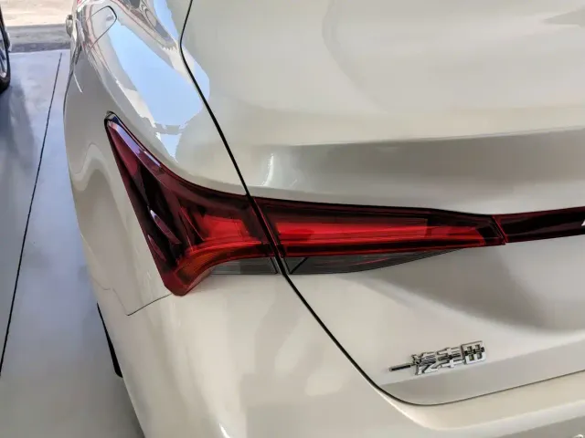 Toyota Avalon — Фото автомобиля 11