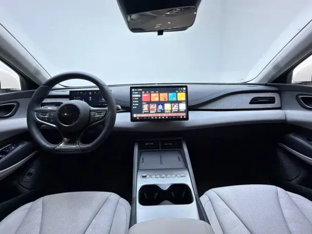 BYD Seal 06 — Фото автомобиля 11