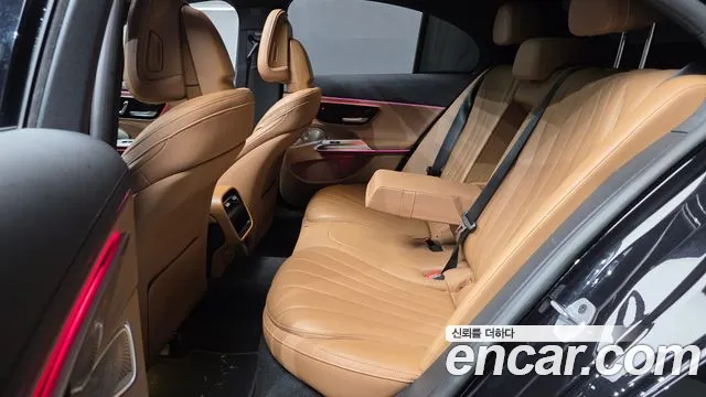 Mercedes-Benz E-Class W214 — Фото автомобиля 18