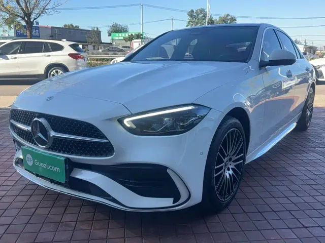 Mercedes-Benz C-Class — Фото автомобиля 4