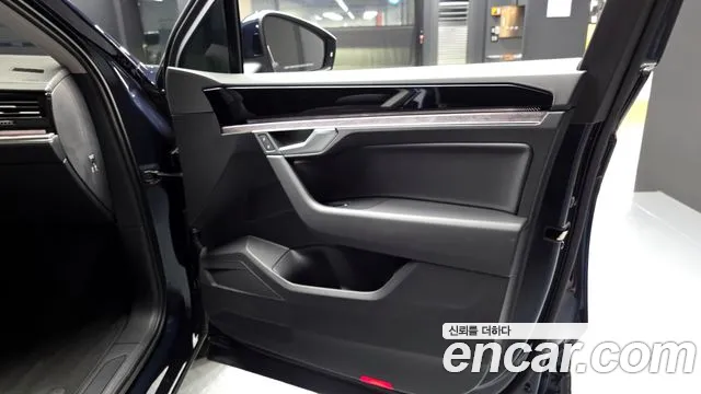 Volkswagen Touareg Touareg 3 поколение 3.0 TDI Premium — Фото автомобиля 22