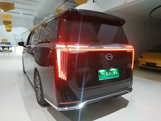 GAC Trumpchi M8 — Фото автомобиля 4