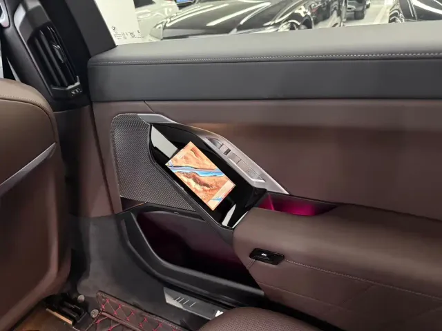 BMW 7 Series — Фото автомобиля 10