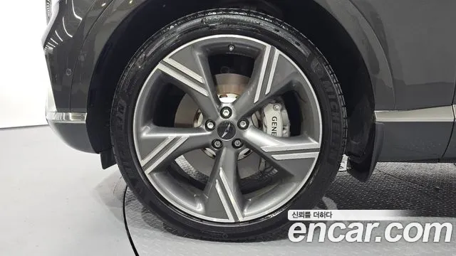 Genesis GV80 2.5T Бензин AWD — Фото автомобиля 5