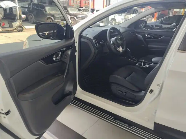 Nissan Qashqai — Фото автомобиля 15