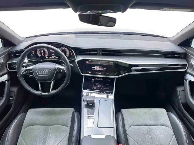 Audi A6L — Фото автомобиля 11