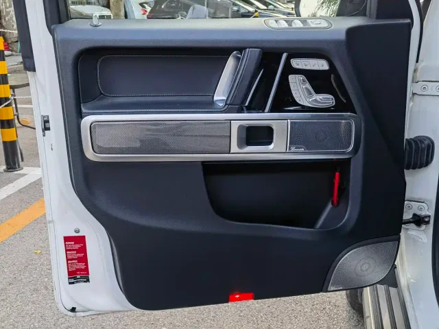 Mercedes-Benz G-Class — Фото автомобиля 4