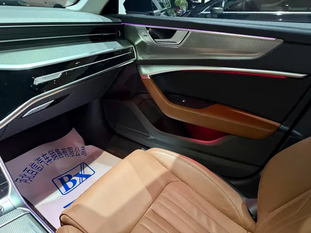 Audi A6L — Фото автомобиля 18