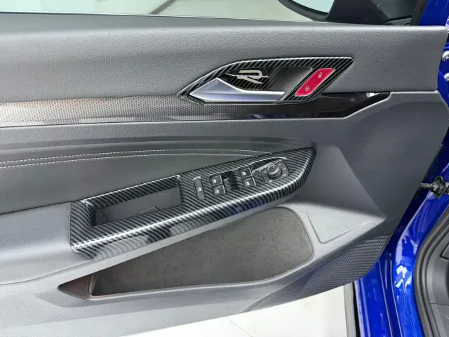 Volkswagen Golf — Фото автомобиля 11