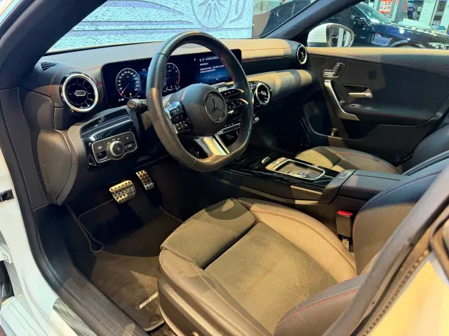 Mercedes-Benz CLA-Class — Фото автомобиля 12