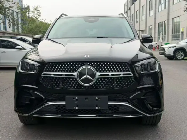 Mercedes-Benz GLE-Class — Фото автомобиля 2
