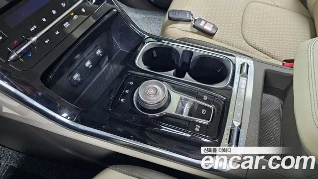 Kia Canival Carnival 4 поколение Дизель 9 мест Noblesse — Фото автомобиля 9