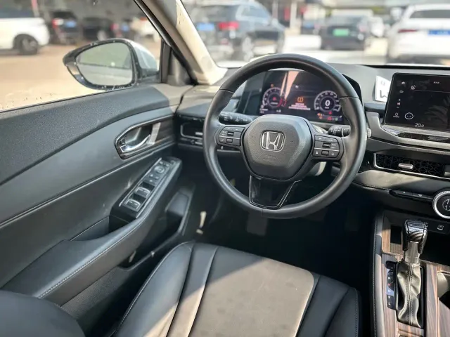 Honda Inspire — Фото автомобиля 11