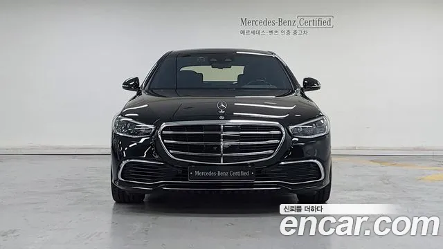 Mercedes-Benz S-Class — Фото автомобиля 3