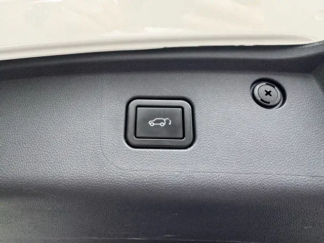 Changan CS75 Plus — Фото автомобиля 28