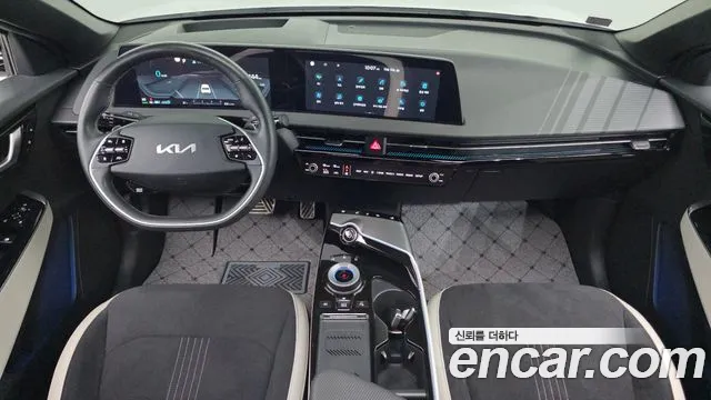 Kia EV6 — Фото автомобиля 10