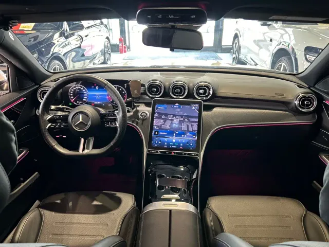 Mercedes-Benz C-Class — Фото автомобиля 19