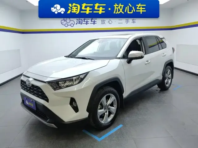 Фотография автомобиля — Toyota RAV4