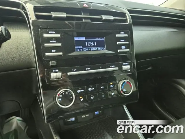 Hyundai Tucson NX4 — Фото автомобиля 14
