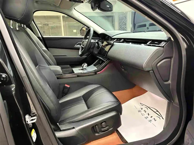 Land Rover Range Rover Velar — Фото автомобиля 17