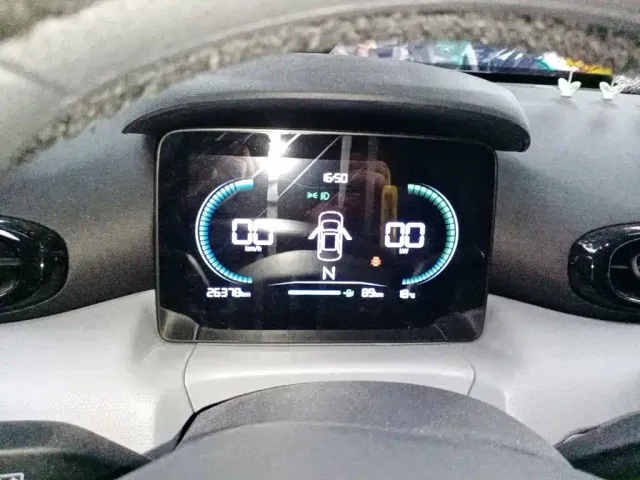 Leapmotor T03 — Фото автомобиля 7