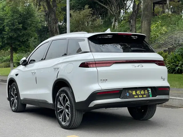 BYD Song Pro — Фото автомобиля 5