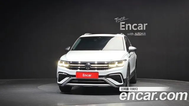 Volkswagen Tiguan — Фото автомобиля 3