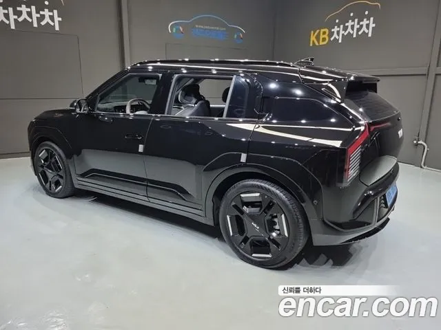 Kia EV3 — Фото автомобиля 4