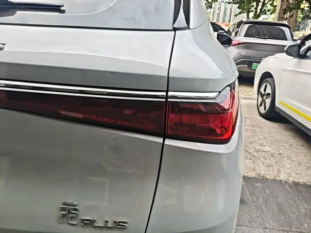 BYD Yuan PLUS — Фото автомобиля 7