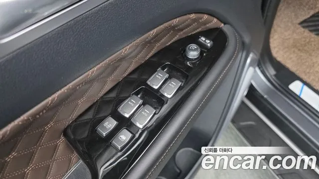 KG_Mobility_Ssangyong Rexton All Rexton Дизель 2.2 4WD — Фото автомобиля 18