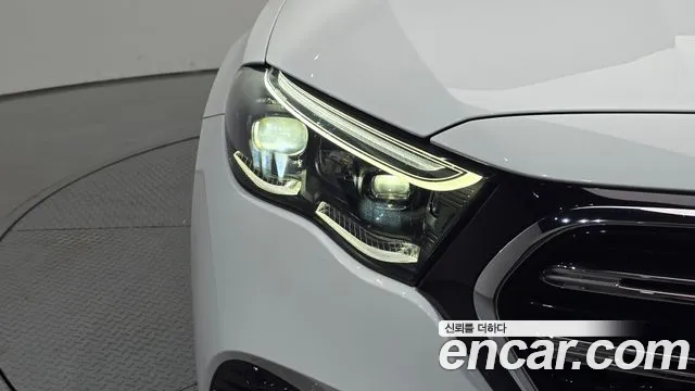 Mercedes-Benz E-Class E-класс W214 E300 4MATIC Exclusive — Фото автомобиля 22