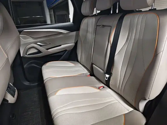 BYD Song Pro — Фото автомобиля 16