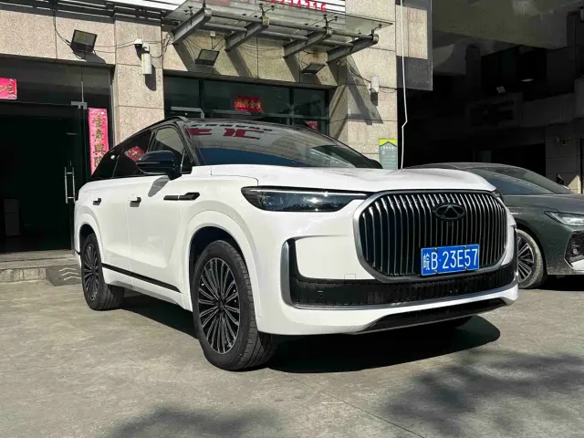Chery Tiggo 9 — Фото автомобиля 3