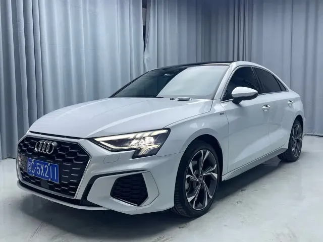 Фотография автомобиля — Audi A3