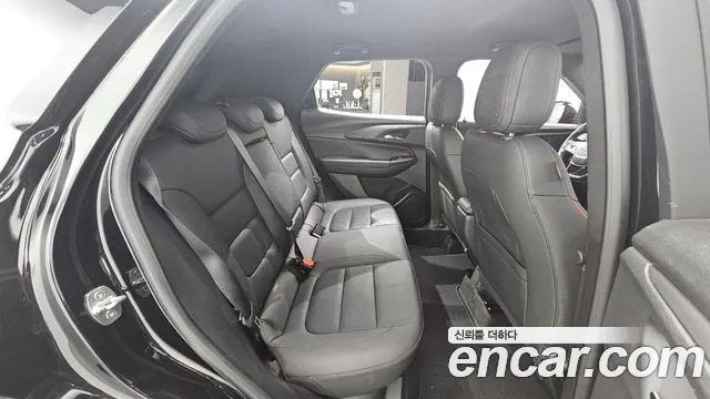 Chevrolet Trailblazer — Фото автомобиля 16