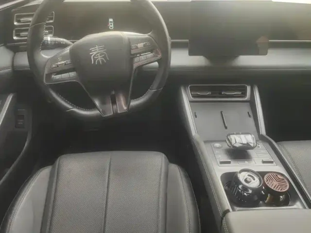 BYD Qin L — Фото автомобиля 13