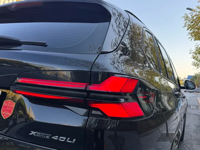 BMW X5 — Фото автомобиля 10