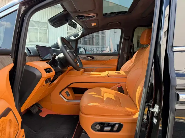 Wey Alpine — Фото автомобиля 4