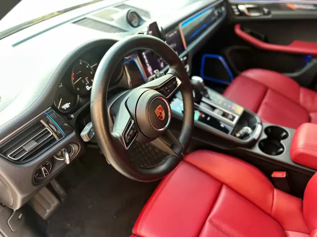 Porsche Macan — Фото автомобиля 8