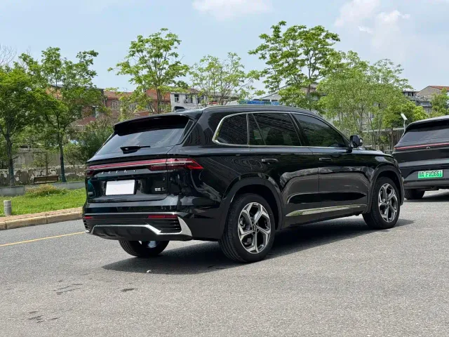 Geely Xingyue L — Фото автомобиля 12