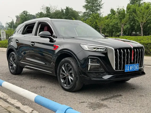 Hongqi HS5 — Фото автомобиля 3