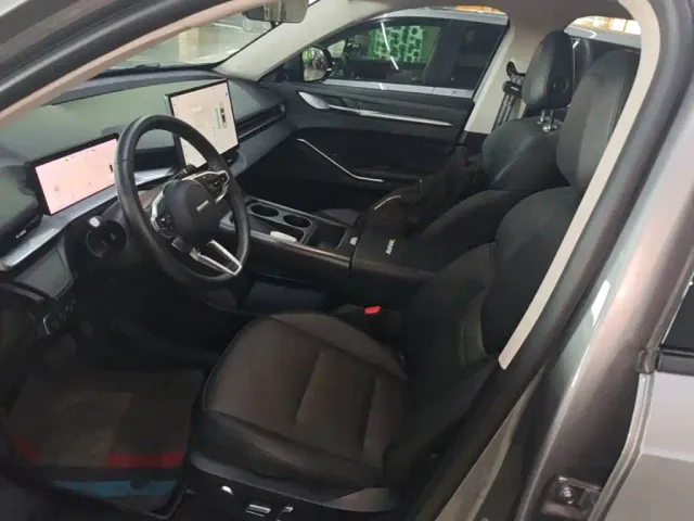 Haval H6 — Фото автомобиля 14
