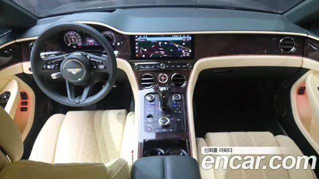 Bentley Continental — Фото автомобиля 5