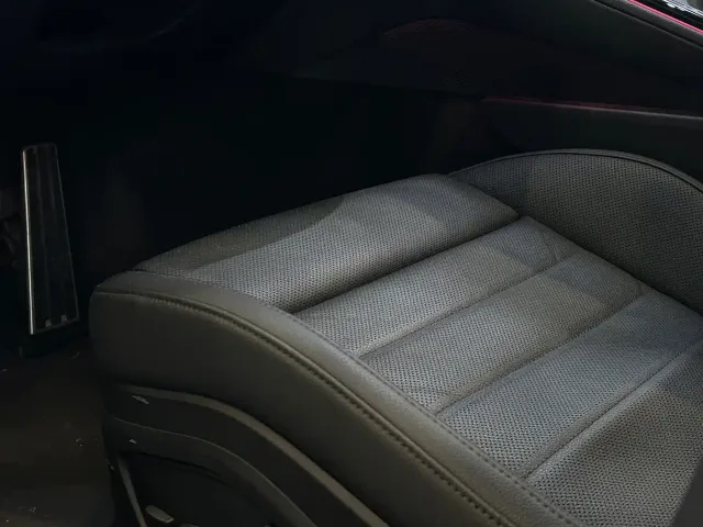 Porsche Panamera — Фото автомобиля 8