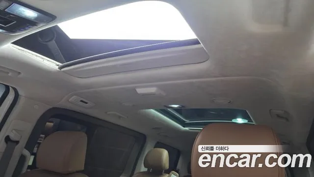 Hyundai Staria Staria L3.5 Lounge 9 мест — Фото автомобиля 16